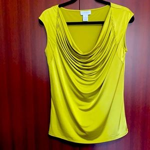 Stunning lime green Carmen top, size M